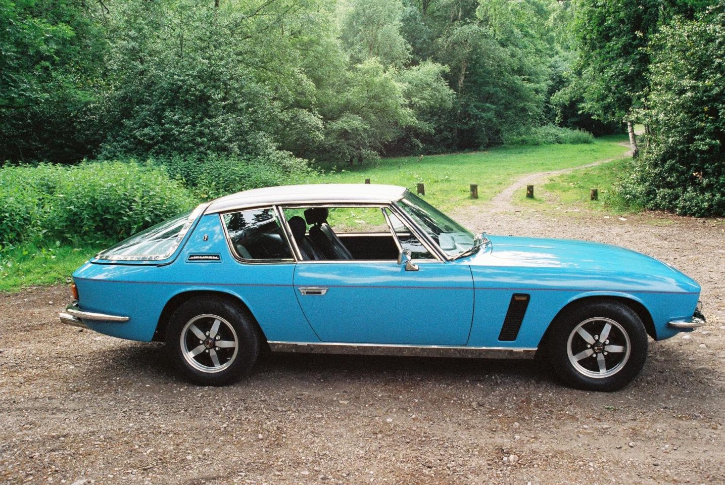As 136/8620 left the factory - Pacific Blue, Black Vinyl Roof and Black leather interior