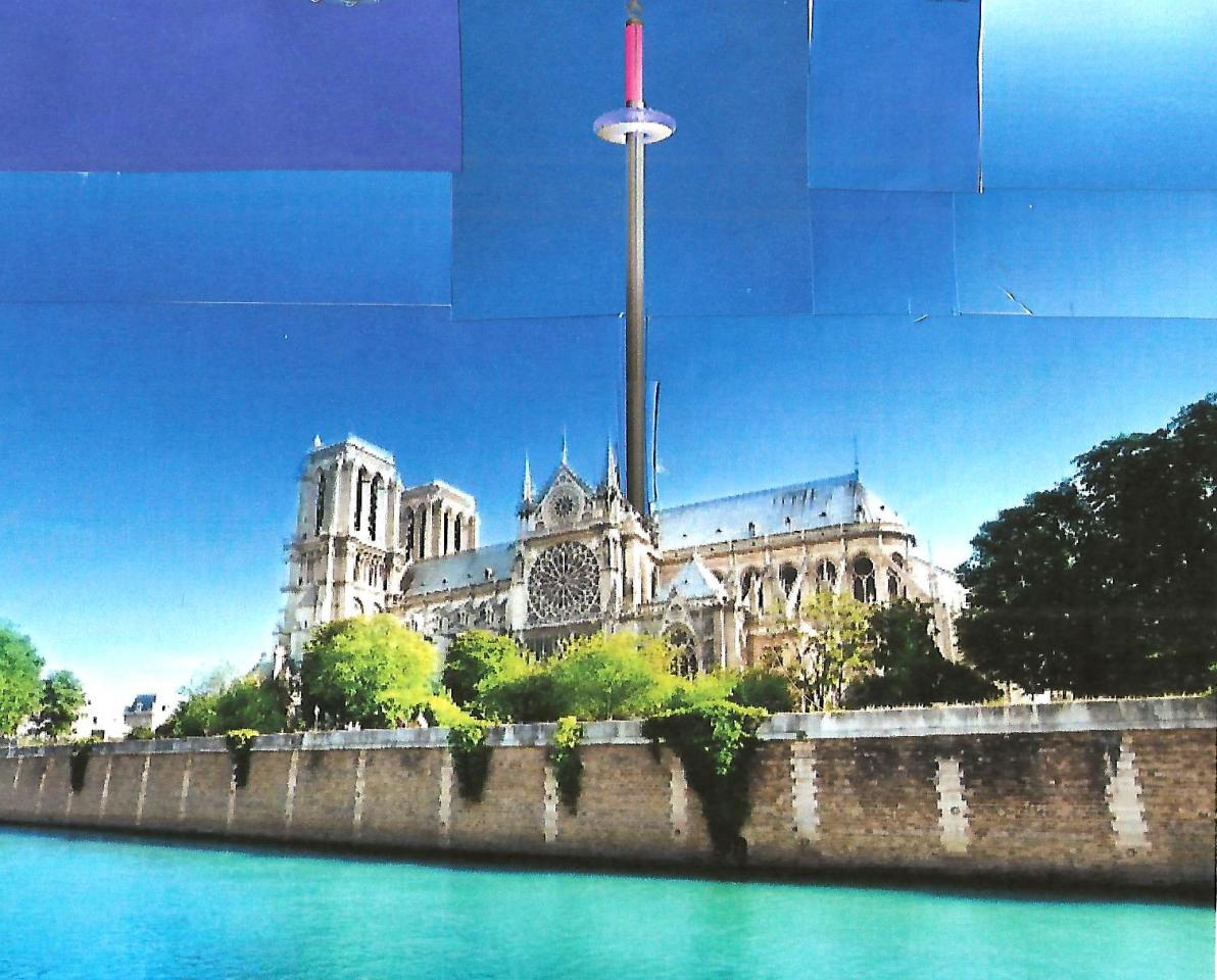 Notre Dame 360 eye spire.jpg