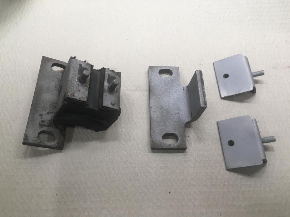 Original mount and parts for new mount